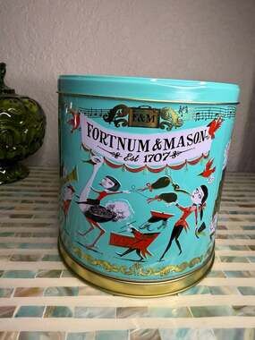 Fortnum & Mason Musical Birthday Biscuit Tin